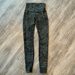 Lululemon Camo leggings